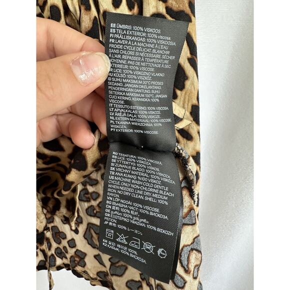 H&M Womens Cheetah Print Long Sleeve Blouse Top Peplum Wrap Size 6 - Picture 7 of 8